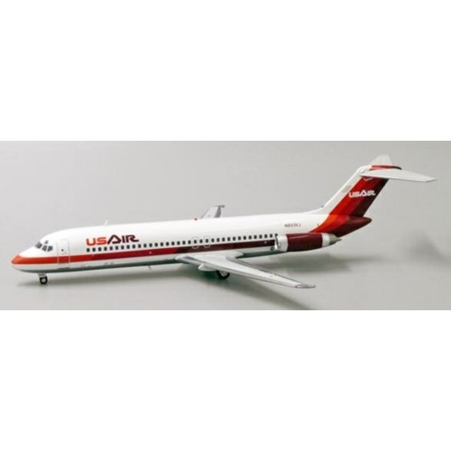 JC2213 - 1/200 US AIR MCDONNELL DOUGLAS DC-9-30 POLISHED REG: N933VJ WITH STAND