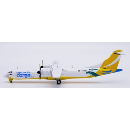 JC40066 - 1/400 CEBU PACIFIC CARGO ATR72-500F REG: RP-C7252 WITH ANTENNA