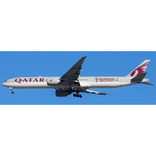 JC40135 - 1/400 QATAR AIRWAYS BOEING 777-300(ER) WORLD CUP 2022 REG: A7-BEF WITH ANTENNA