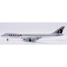 JC40160C - 1/400 QATAR AIRWAYS CARGO BOEING 747-8F INTERACTIVE SERIES REG: A7-BGA WITH ANTENNA
