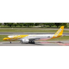 JC40240 - 1/400 SCOOT EMBRAER E190-E2 REG: 9V-THA WITH ANTENNA