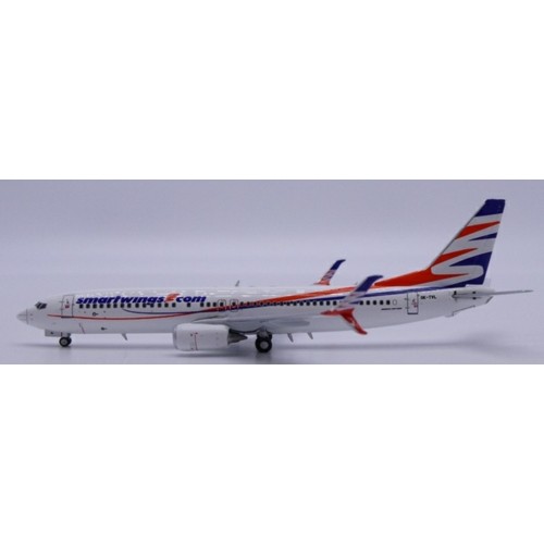 JC40356 - 1/400 SMARTWINGS BOEING 737-800 REG: OK-TVL WITH ANTENNA