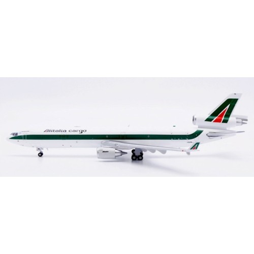 JC40589 - 1/400 ALITALIA CARGO MCDONNELL DOUGLAS MD-11F REG: I-DUPA WITH ANTENNA