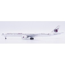 JC40679A - 1/400 QATAR AIRWAYS BOEING 777-300ER ALL WHITE REG: A7-BOC FLAPS DOWN WITH ANTENNA