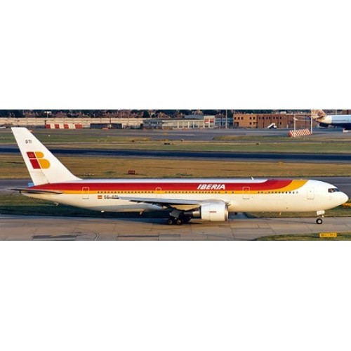 JC4261 - 1/400 IBERIA BOEING 767-300(ER) REG: EC-GTI WITH ANTENNA