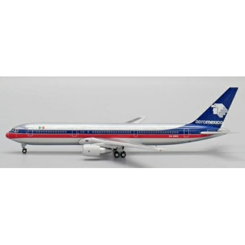 JC4265 - 1/400 AEROMEXICO BOEING 767-300ER POLISHED REG: XA-RWX WITH ANTENNA
