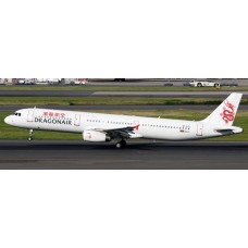 JCEW2321006 - 1/200 DRAGONAIR A321-200 REG: B-HTI WITH STAND