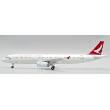 JCEW2321008 - 1/200 MISC DRAGON AIRBUS A321 REG: B-HTF WITH STAND