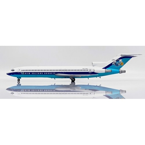 JCEW2722007 - 1/200 NEW ORLEANS HORNETS BOEING 727-200 REG: N777KY WITH STAND