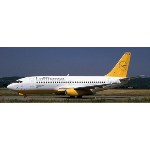 JCEW2732008 - 1/200 LUFTHANSA BOEING 737-200(ADV) EXPERIMENTAL COLOR SCHEME REG: D-ABFW WITH STAND