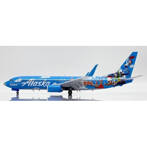 JCEW2738004 - 1/200 ALASKA AIRLINES BOEING 737-800 PIXAR PIER REG: N537AS WITH STAND