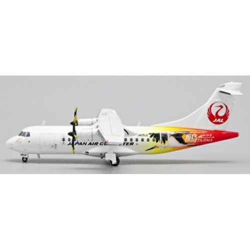 JCEW2AT4002 - 1/200 JAPAN AIR COMMUTER ATR42-600 TAJIMA REG: JA05JC WITH STAND