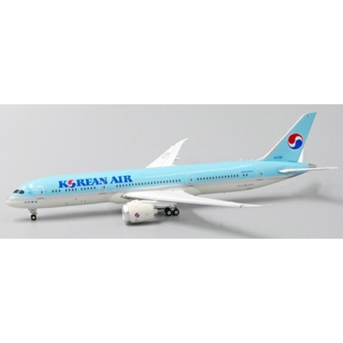 JCEW4789005A - 1/400 KOREAN AIR BOEING 787-9 DREAMLINER REG: HL7206 FLAPS DOWN WITH ANTENNA