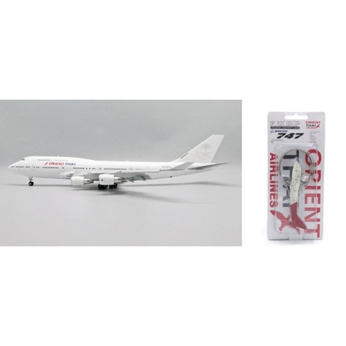 JCLH2255 - 1/200 ORIENT THAI AIRLINES BOEING 747-400 REG: HS-STC WITH STAND ORIGINAL AIRCRAFT SKIN KEYCHAIN (LIMITED TO 84PCS)