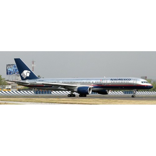 JCLH2330 - 1/200 AEROMEXICO BOEING 757-200 WITH STAND