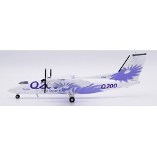 JCLH2370 - 1/200 HOUSE COLOUR DE HAVILLAND CANADA DASH 8-Q200 THE QUIET ONE REG: C-FBCS WITH STAND