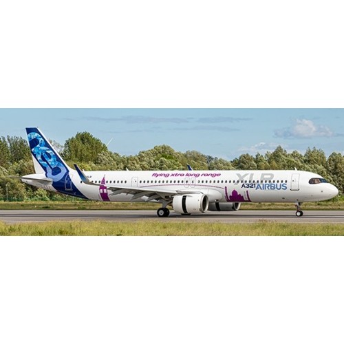 JCLH2379 - 1/200 AIRBUS INDUSTRIE AIRBUS A321XLR REG: F-WXLR WITH STAND