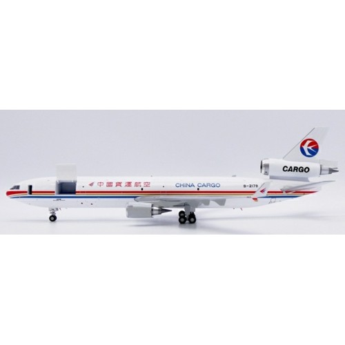 JCLH2395C - 1/200 CHINA CARGO AIRLINES MCDONNELL DOUGLAS MD-11F INTERACTIVE SERIES REG: B-2179 WITH STAND LIMITED TO 90PCS