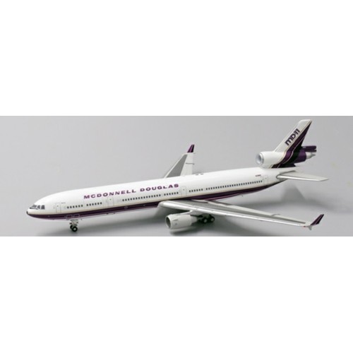 JCLH4076 - 1/400 HOUSE COLOR MCDONNELL DOUGLAS MD-11 REG: N211MD WITH ANTENNA