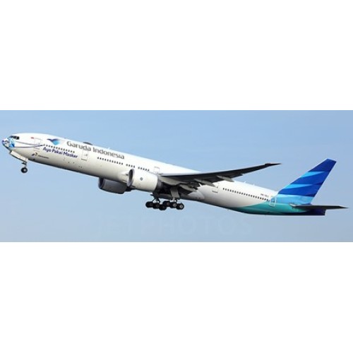 JCLH4225 - 1/400 GARUDA INDONESIA BOEING 777-300(ER) AYO PAKAI MASKER REG: PK-GIJ WITH ANTENNA
