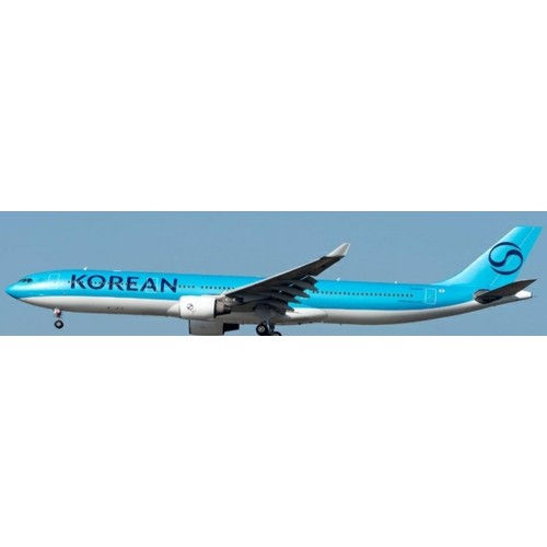 JCSA2095 - 1/200 KOREAN AIR AIRBUS A330-300 NC REG: HL8025 WITH STAND
