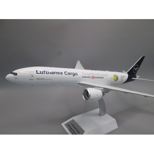 JF7772004 - 1/200 777-FBT LUFTHANSA CARGO SUSTAINABLE AVIATION FUEL D-ALFG