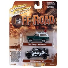 JLPK015B-2 - 1/64 JOHNNY LIGHTNING 2-PACK SPECIAL - 2021 RELEASE 4 B 1970 CHEVROLET BLAZER SADDLE DARK GREEN AND 2004 HUMMER H2 WHITE CAMO ZINGERS