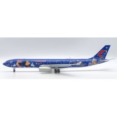 KJA333009 - 1/200 CHINA EASTERN AIRLINES AIRBUS A330-300 SHANGHAI DN RESORT REG: B-6507 WITH STAND LIMITED TO 42PCS