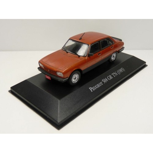MAGMQ10 - 1/43 PEUGEOT 504 GR TN 1985 ANOS 80/90