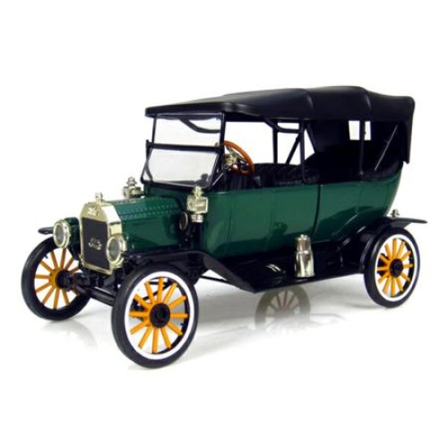 MC88132 - 1/18 FORD MODEL T SEDAN BREWSTER GREEN