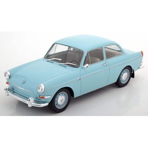 MCG18091 - 1/18 VW 1500 S TYP 3, 1963, LIGHT BLUE