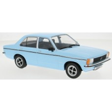 MCG181011 - 1/18 OPEL KADETT C2 LIGHT BLUE 1977