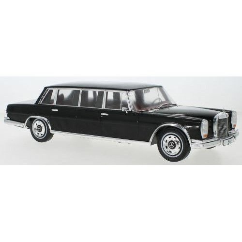 MCG18187 - 1/18 MERCEDES 600 W100 BLACK 1969