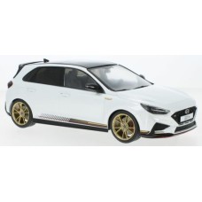 MCG18376 - 1/18 HYUNDAI I30 N METALIC WHITE 2021