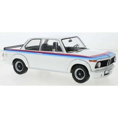 MCG18408 - 1/18 BMW 2002 TURBO WHITE 1973 MCG18408 - 1/18 BMW 2002 TURBO WHITE 1973