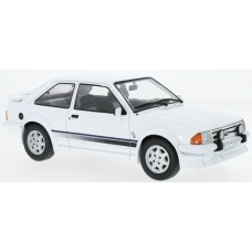 MCG18419 - 1/18 FORD ESCORT MK3 RS TURBO WHITE 1985
