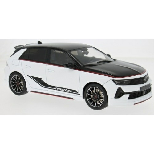 MCG18510 - 1/18  OPEL ASTRA L WHITE 2023
