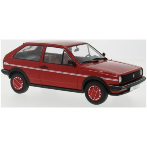 MCG18523 - 1/18 VW POLO II COUPE FOX RED 1985
