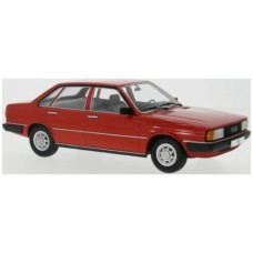 MCG18526 - 1/18 AUDI 80 (B2) RED 1978