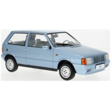 MCG18585 - 1/18 FIAT UNO ELBA BLUE 1984
