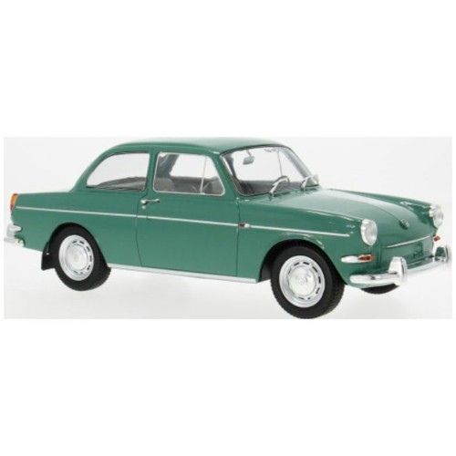 MCG18668 - 1/18 VW 1500 S (TYP 3) GREEN 1963