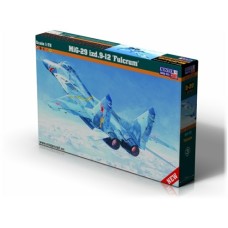 MCKD20 - 1/72 MIG-29 IZD. 9-12 FULCRUM (PLASTIC KIT)