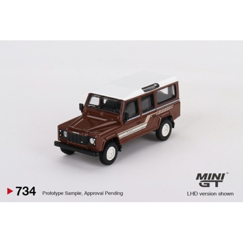 MGT00734-L - 1/64 LAND ROVER DEFENDER 110 1985 COUNTY STATION WAGON RUSSET BROWN (LHD)