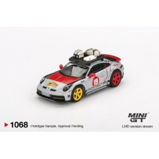MGT01068-L - 1/64 PORSCHE 911 DAKAR UNCLE RALLY (LHD)