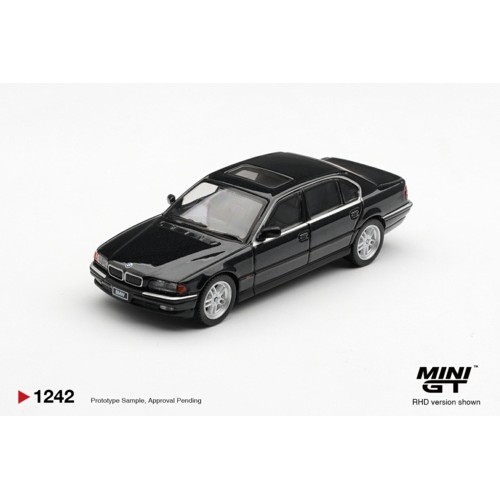 MGT01242-L - 1/64 BMW 750IL BLACK SAPPHIRE (LHD)