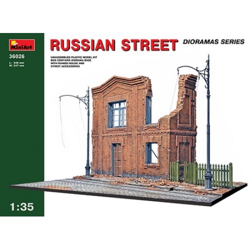 MIN36026 - 1/35 RUSSIAN STREET (PLASTIC KIT)