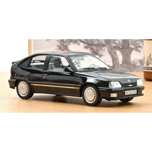 NV183617 - 1/18 1991 OPEL KADETT GSI - BLACK METALLIC HELMUT SCHMIDT