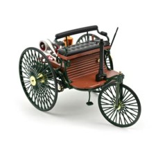 NV183701 - 1/18 1886 BENZ PATENT-MOTORWAGEN - GREEN (REPROD 2021)