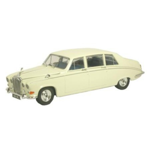 OX43DS001 -  1/43 DAIMLER DS420 OLD ENGLISH WHITE