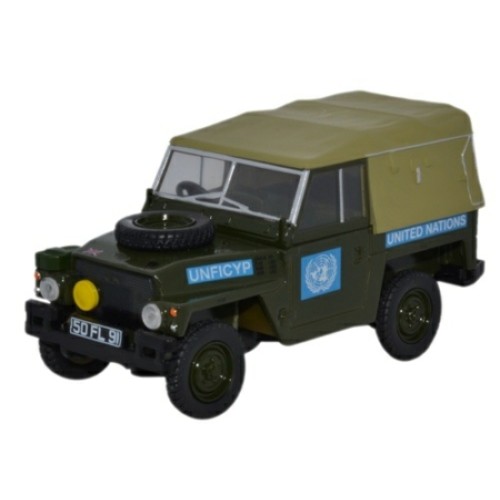 OX43LRL001 - 1/43 LAND ROVER 1/2 TON LIGHTWEIGHT UNITED NATIONS